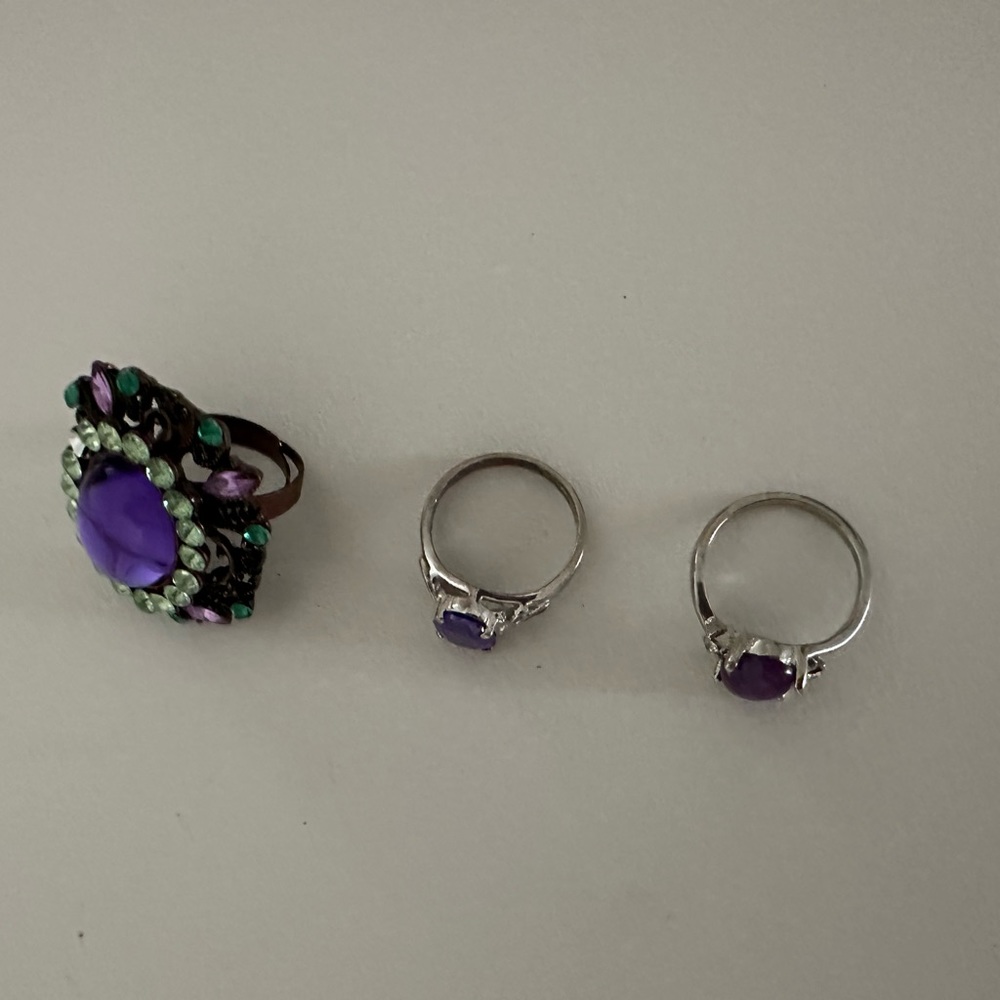 💜lot of purple rings - Picture 3 of 8